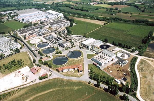 Wastewater treatment plant